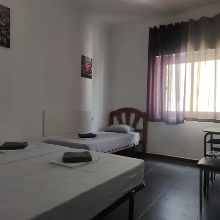 11-habitacion Del Piso Homestay *